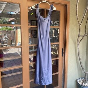 Lavender Sleeveless Maxi Dress
